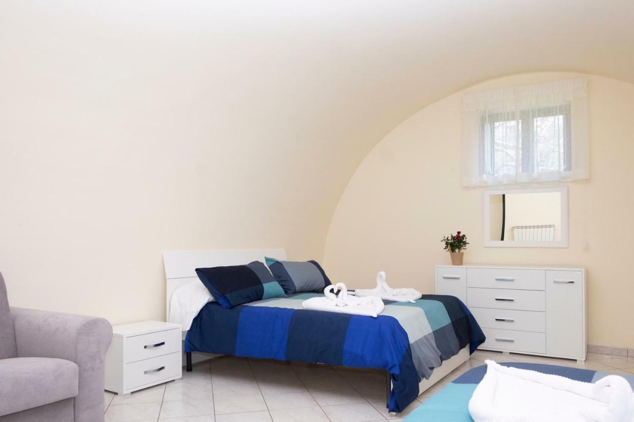 B&B Casa Vacanza Cioffi 비코에쿠엔세 외부 사진