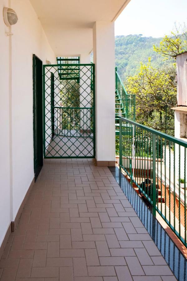 B&B Casa Vacanza Cioffi 비코에쿠엔세 외부 사진