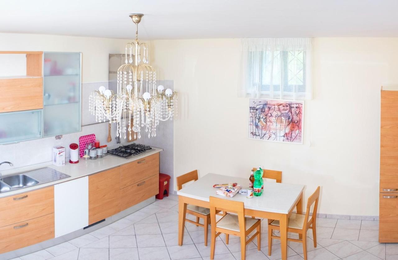 B&B Casa Vacanza Cioffi 비코에쿠엔세 외부 사진