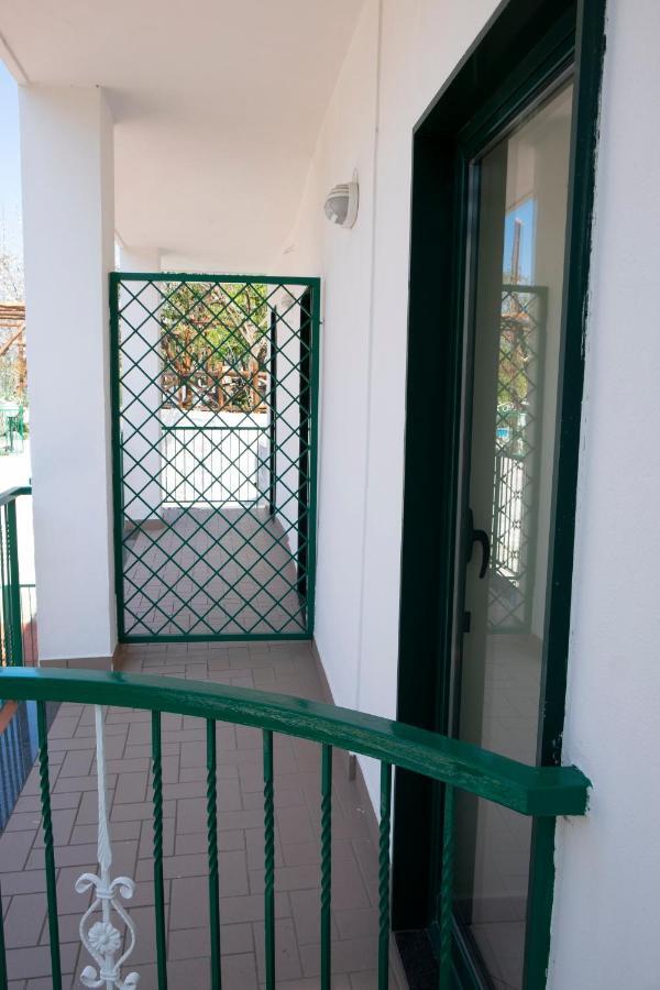 B&B Casa Vacanza Cioffi 비코에쿠엔세 외부 사진